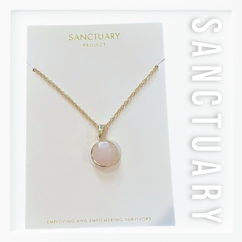 NWT Sanctuary Feminine Rose Quartz Long Necklace